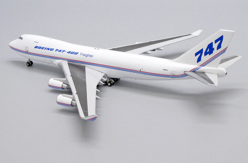 Boeing Company Boeing B747-400F (House Colour) JC4BOE446 1:400 Scale