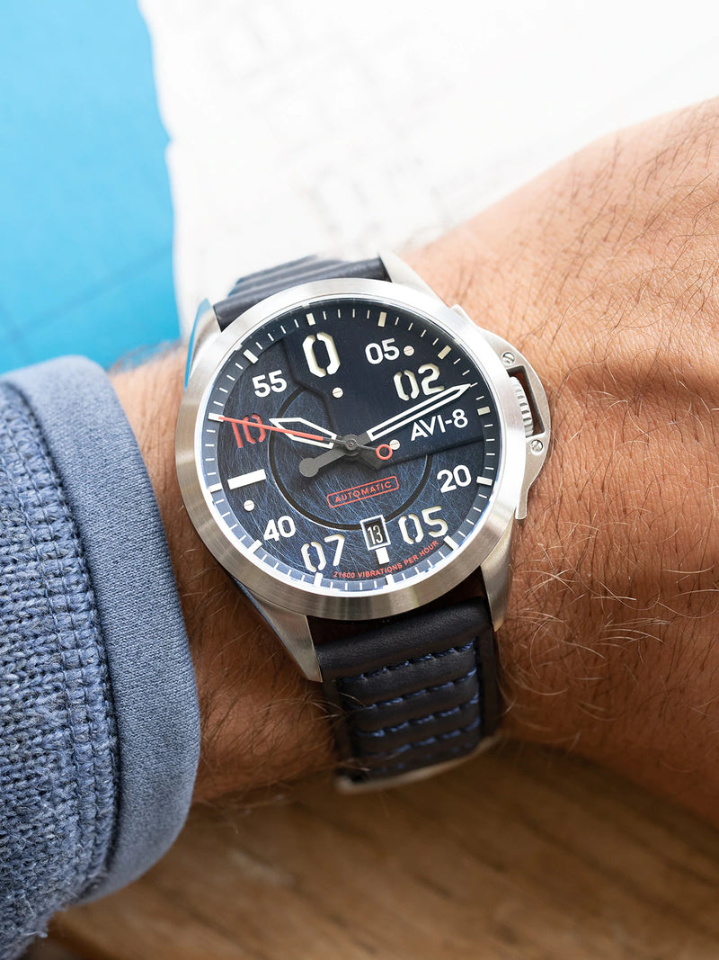 AVI-8 P-51 Mustang Hitchcock Meadow Brook Automatic Watch AV-4086-02
