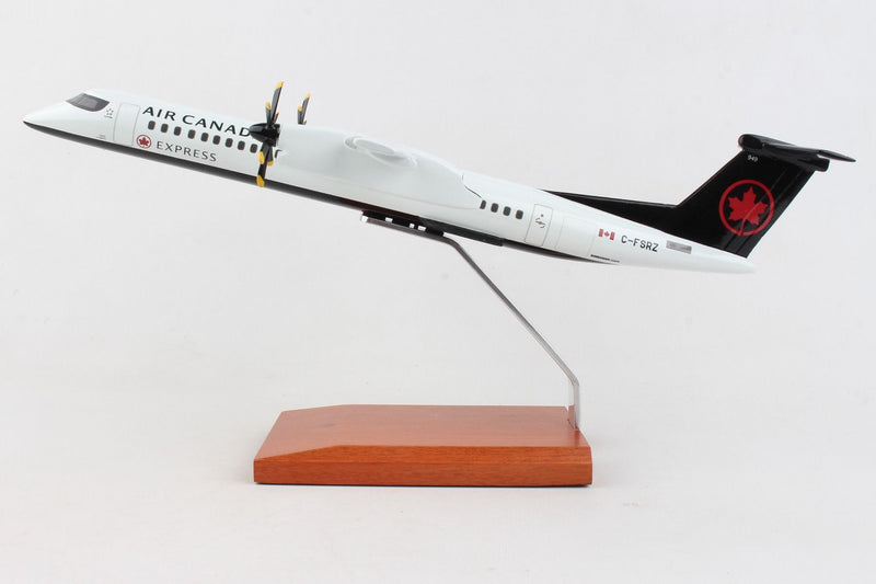 Executive Series Air Canada Q400 1:100 Scale G51072