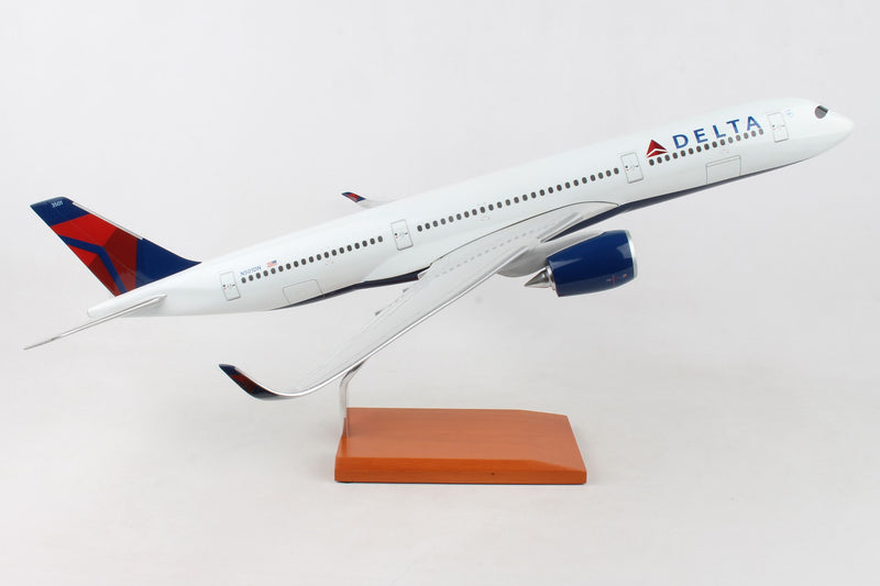 Executive Series Delta Airlines A350-900 1:100 Scale G55810